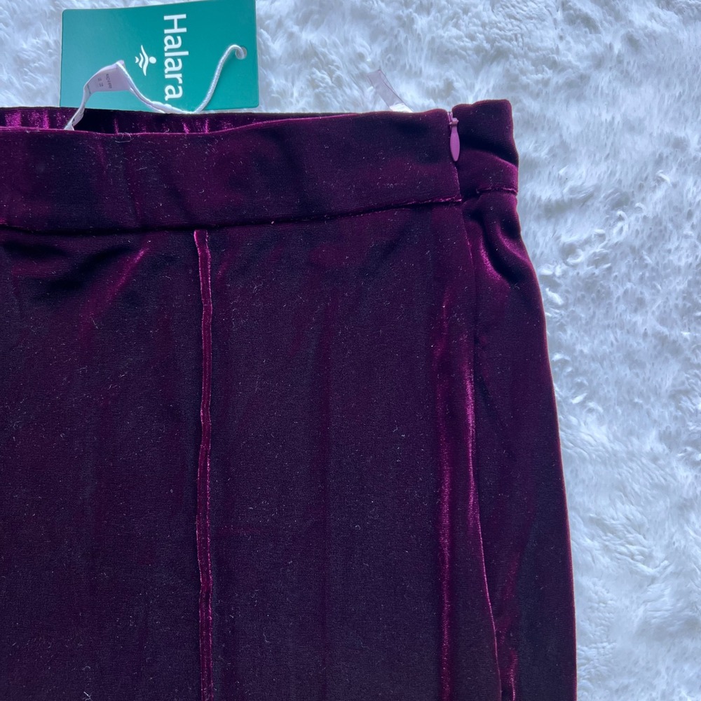 Halara Women's Purple Velvet Flare Pants High Rise Size XL New With Tags - Picture 12 of 13